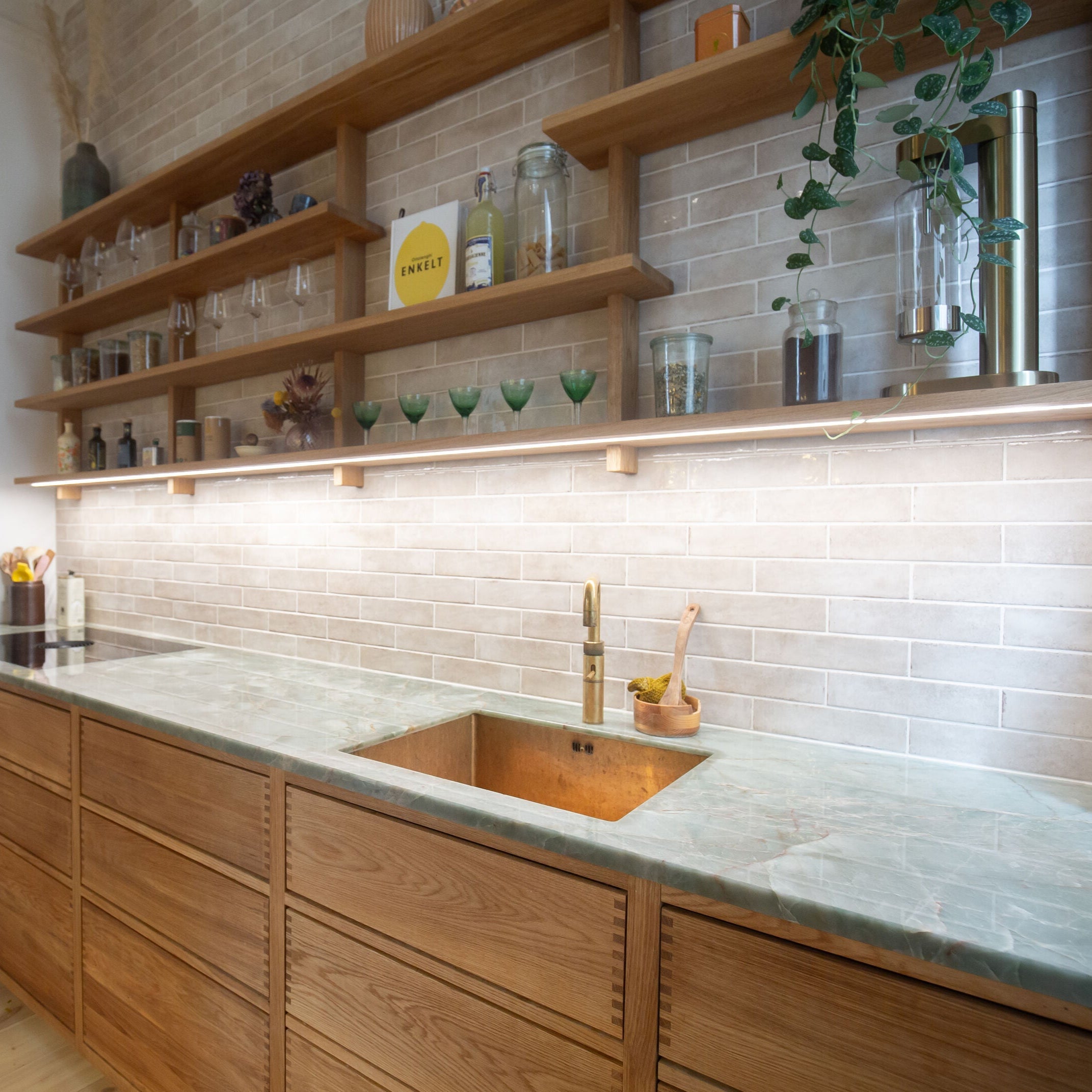 Smuks fingertappet snedker køkken å Frederiksberg